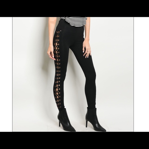 Last pair! High Waist leggings laceup Gold Gromet - Picture 4 of 5